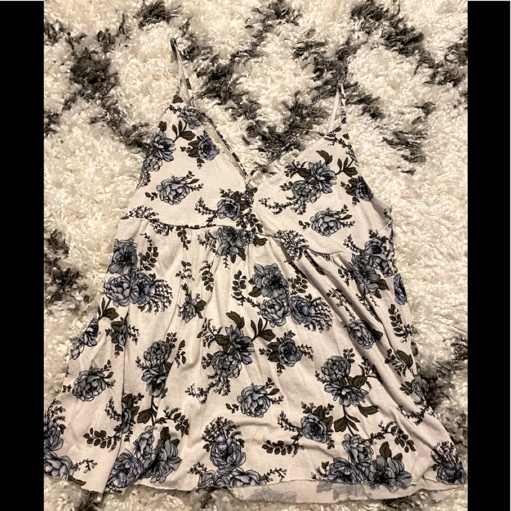 American Eagle floral soft and sexy crepe top